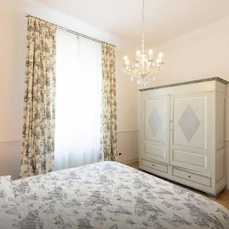 Apartamento In *